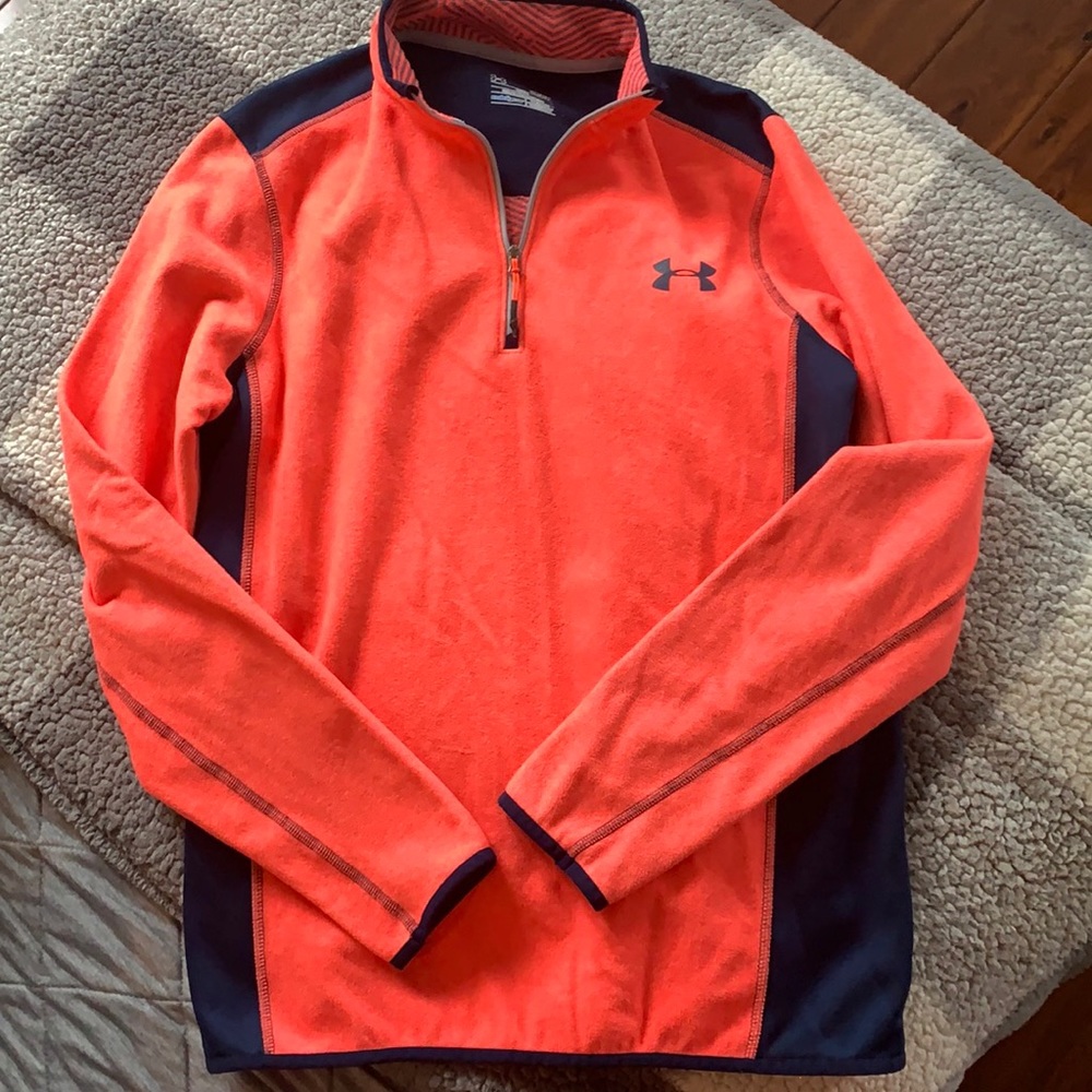Under Armour men’s fleece. Size small. Excellent condition